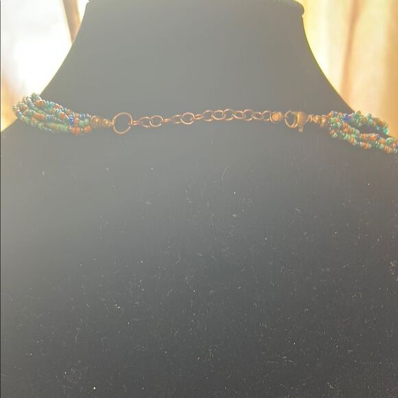 Elegant Multicolor Beaded Necklace - Picture 3 of 3